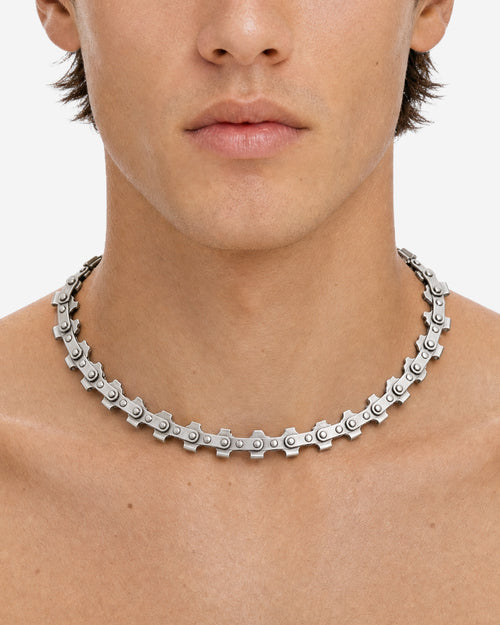 Chainsaw necklace